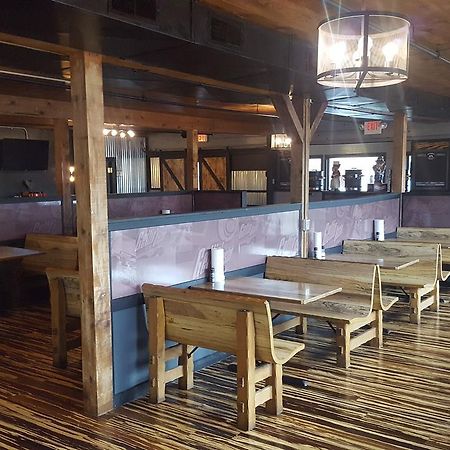 Baldknobbers Motor Inn ブランソン エクステリア 写真
