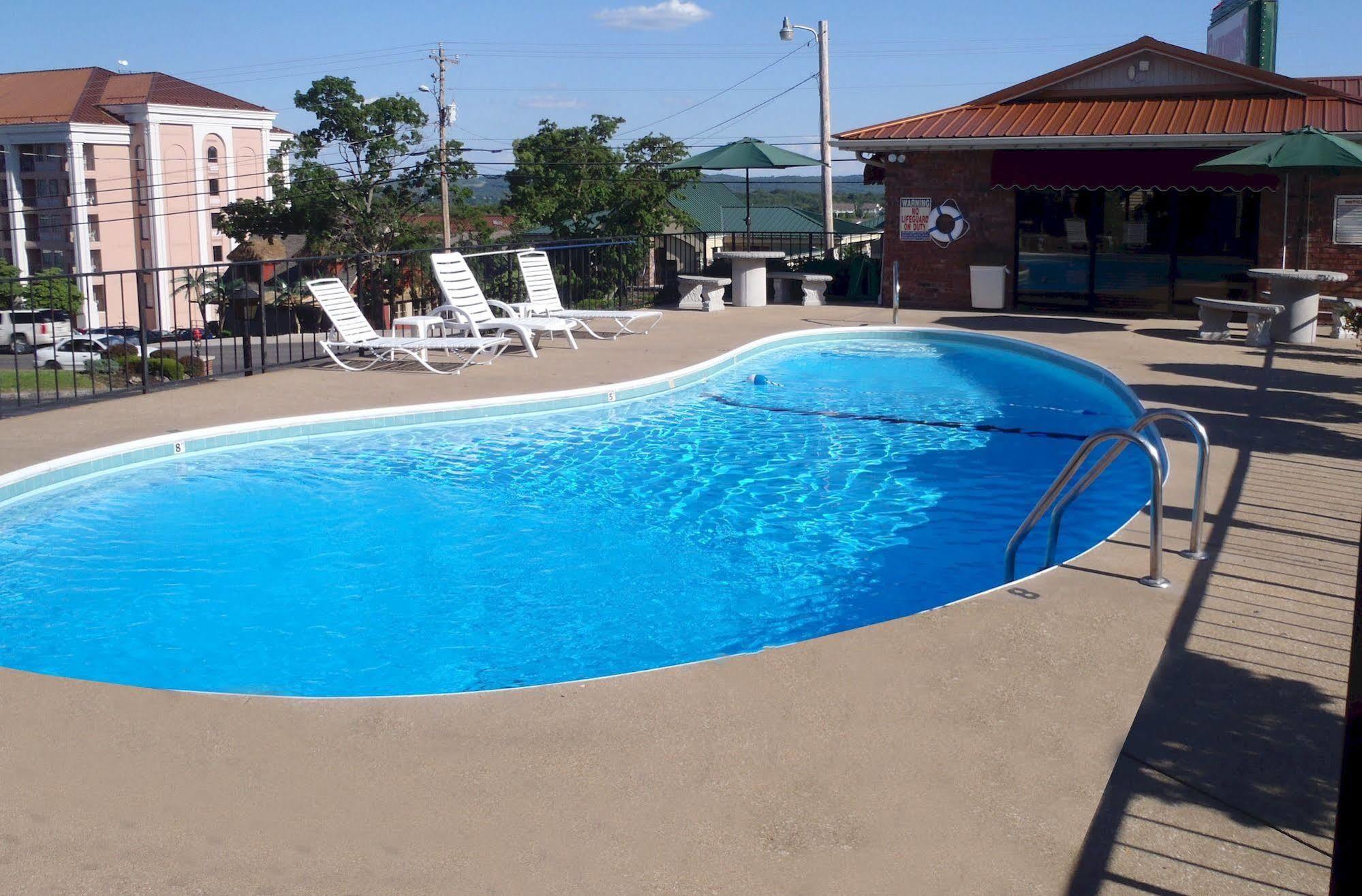 Baldknobbers Motor Inn ブランソン エクステリア 写真